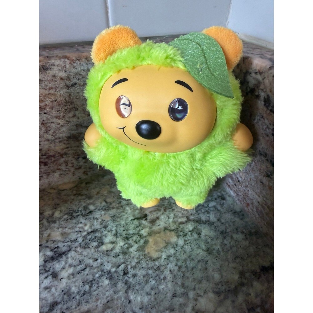 Happy Haul Disney Fresh Picked Plush Keychain Clip-On Vinyl Face green Winnie